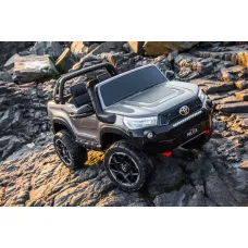 Toyota Hilux XL 4X4; max 50 kg; 12V 14Ah (bel, črn, moder, rdeč, roza) DK-HL850