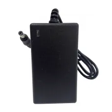 Polnilec za otroški avto 12V 1500mA – Hitri polnilec (FLH-D1215)